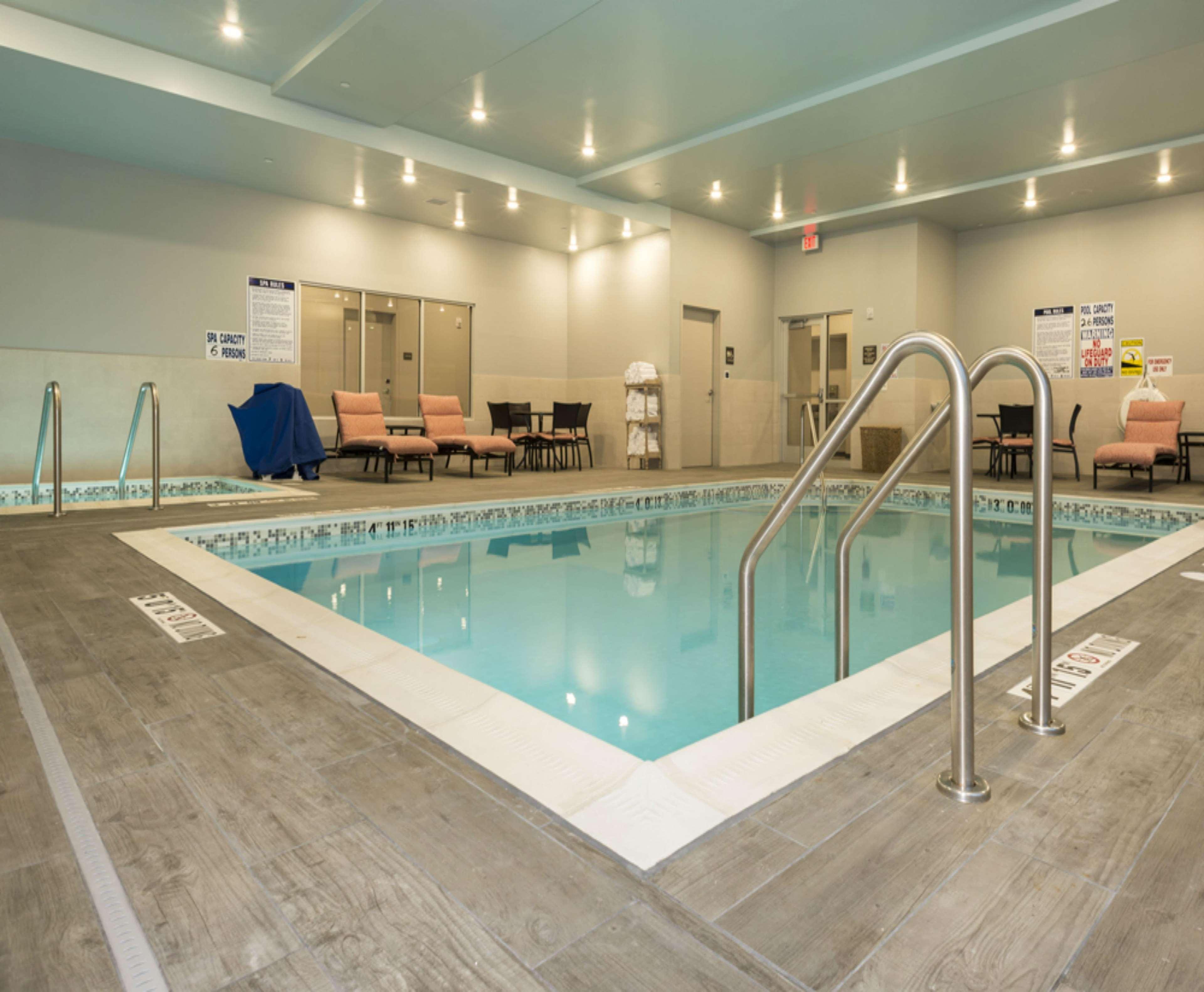 Hampton Inn And Suites Minneapolis University Area, Mn Bagian luar foto