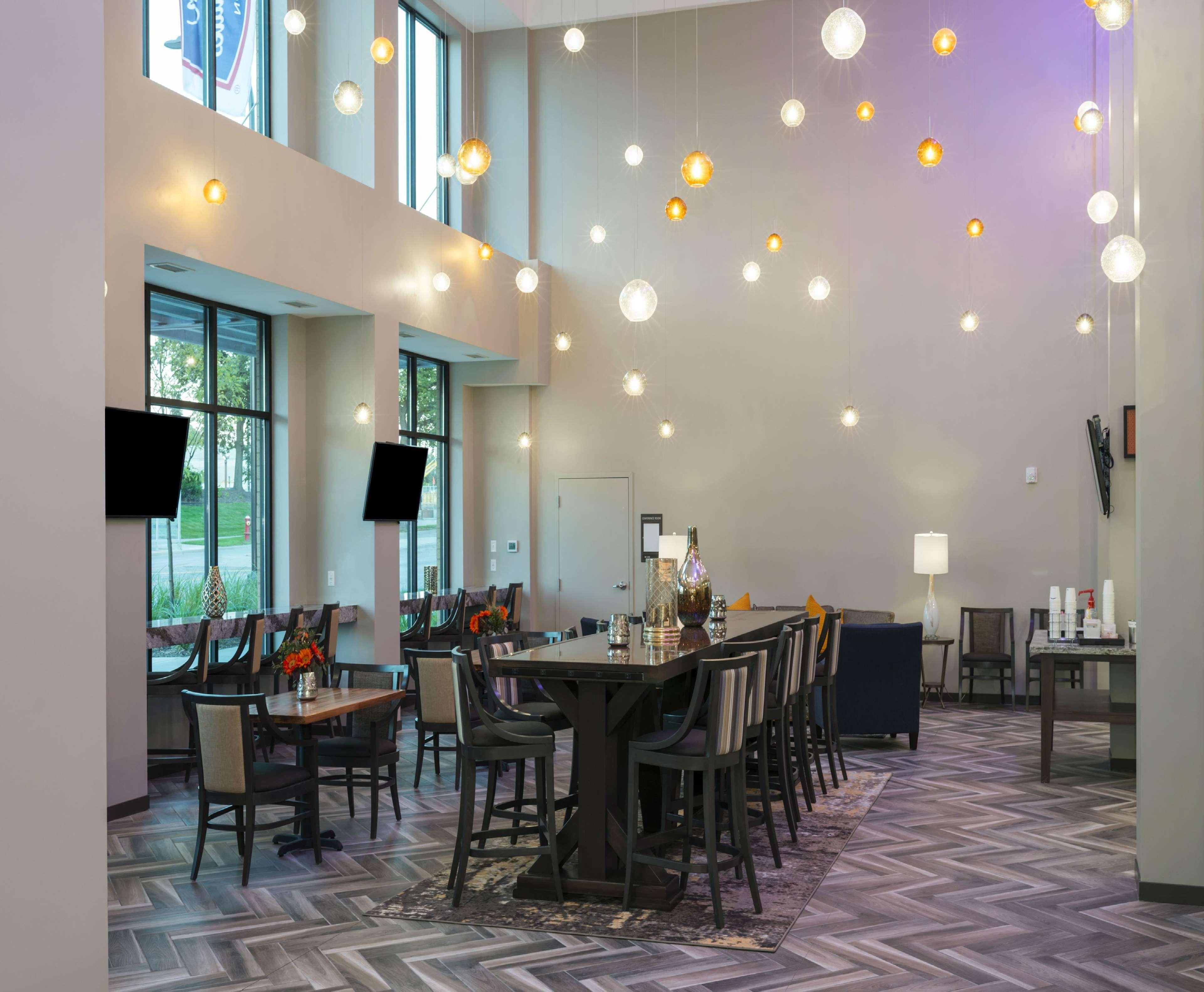 Hampton Inn And Suites Minneapolis University Area, Mn Bagian luar foto